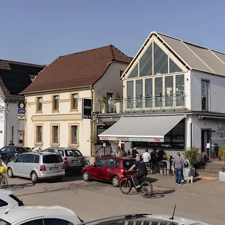 Am Hafen Bed & Breakfast Leverkusen