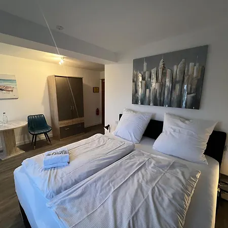 Am Hafen Bed & Breakfast 3*