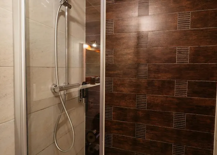 Bed & Breakfast Am Hafen Leverkusen