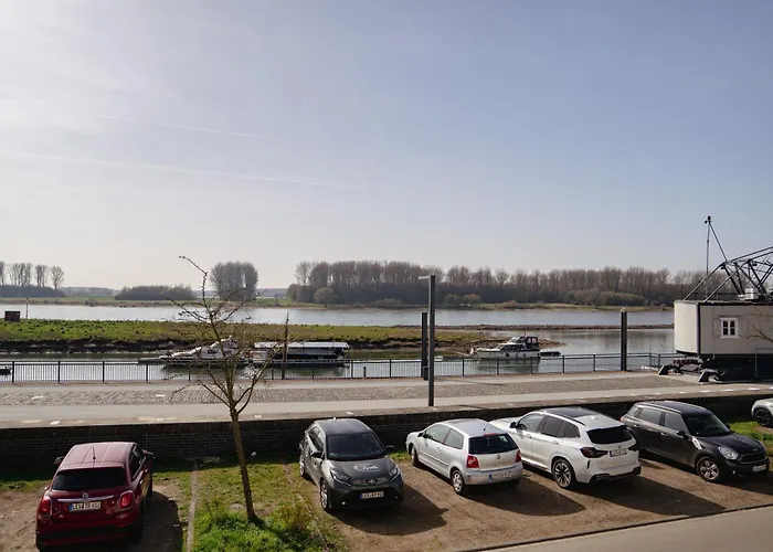 Bed & Breakfast Am Hafen 3*